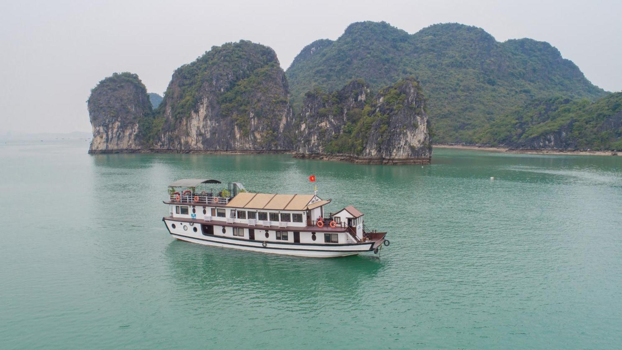 Ruby Cruise Hotel Ha Long Buitenkant foto
